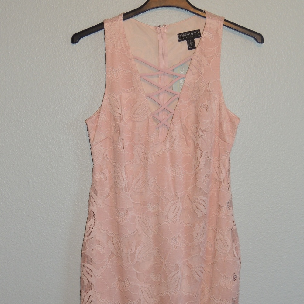 ☔ NWT Forever 21 dress plus size 0X pink lace knee
